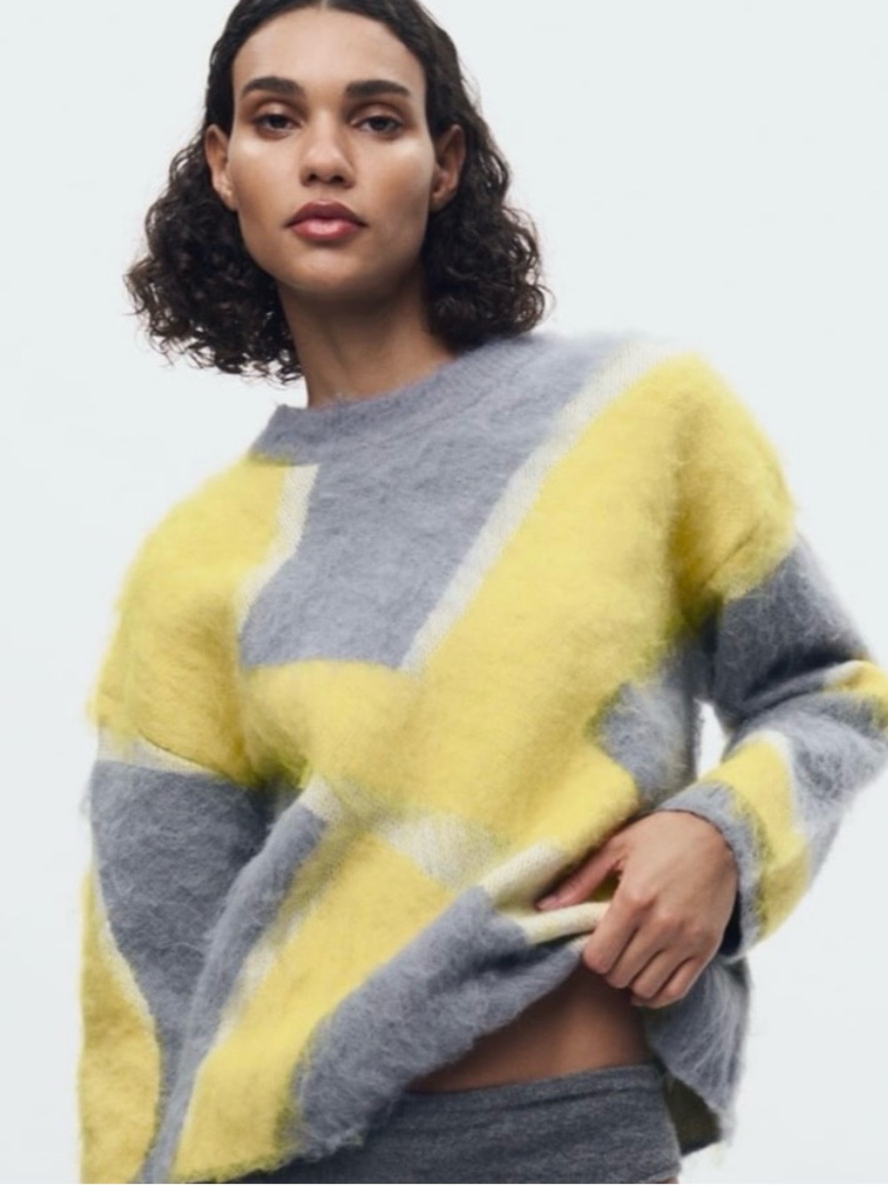 Zara Brushed Effect Patchwork Geometric Fuzzy Sweater Size Small NWT